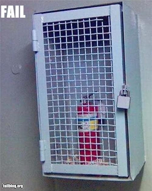 Шкаф для огнетушителя